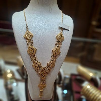 گردنبند ریخته ای لوزی